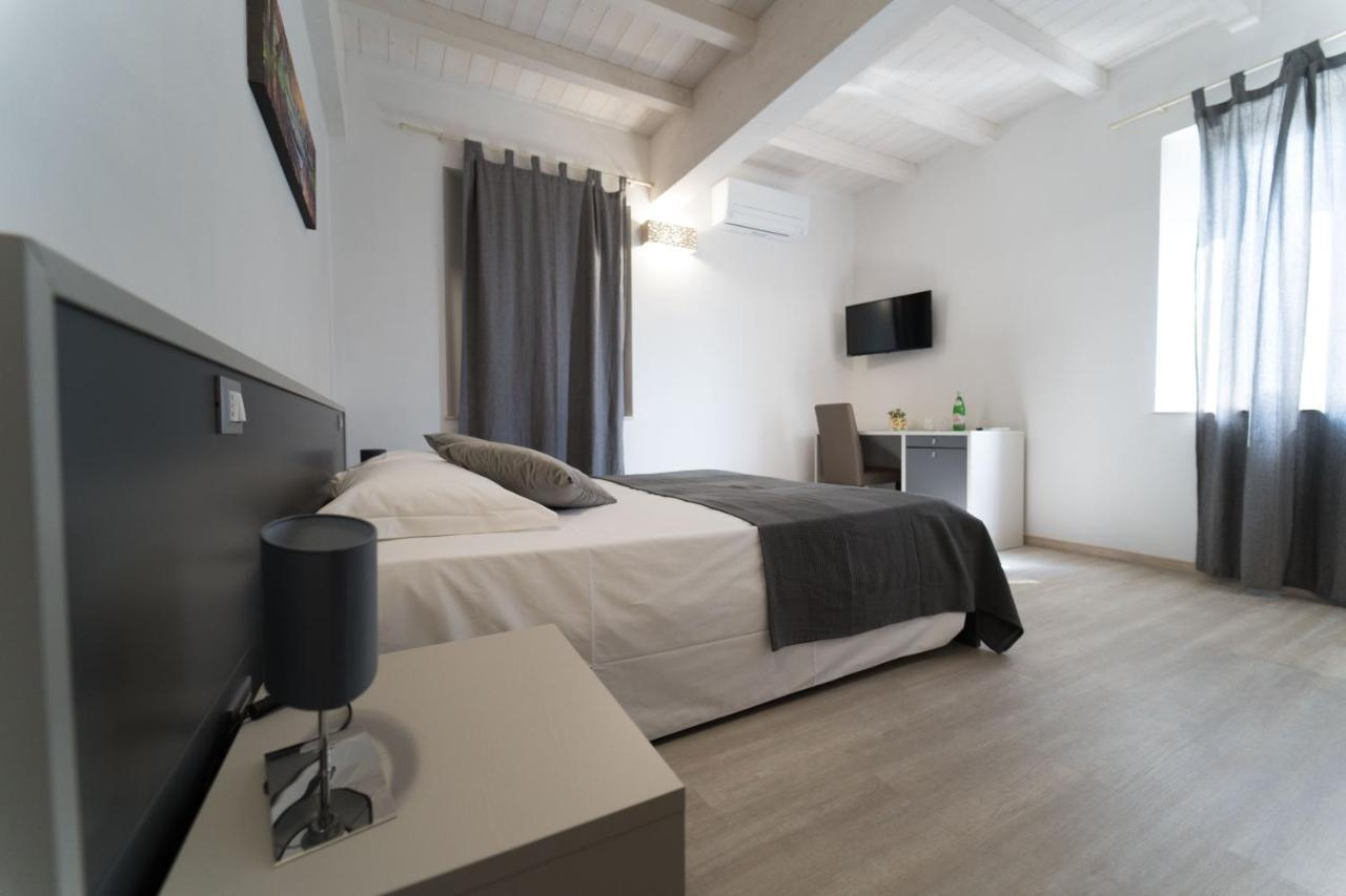Claudio Rooms Fabbrico Exteriér fotografie
